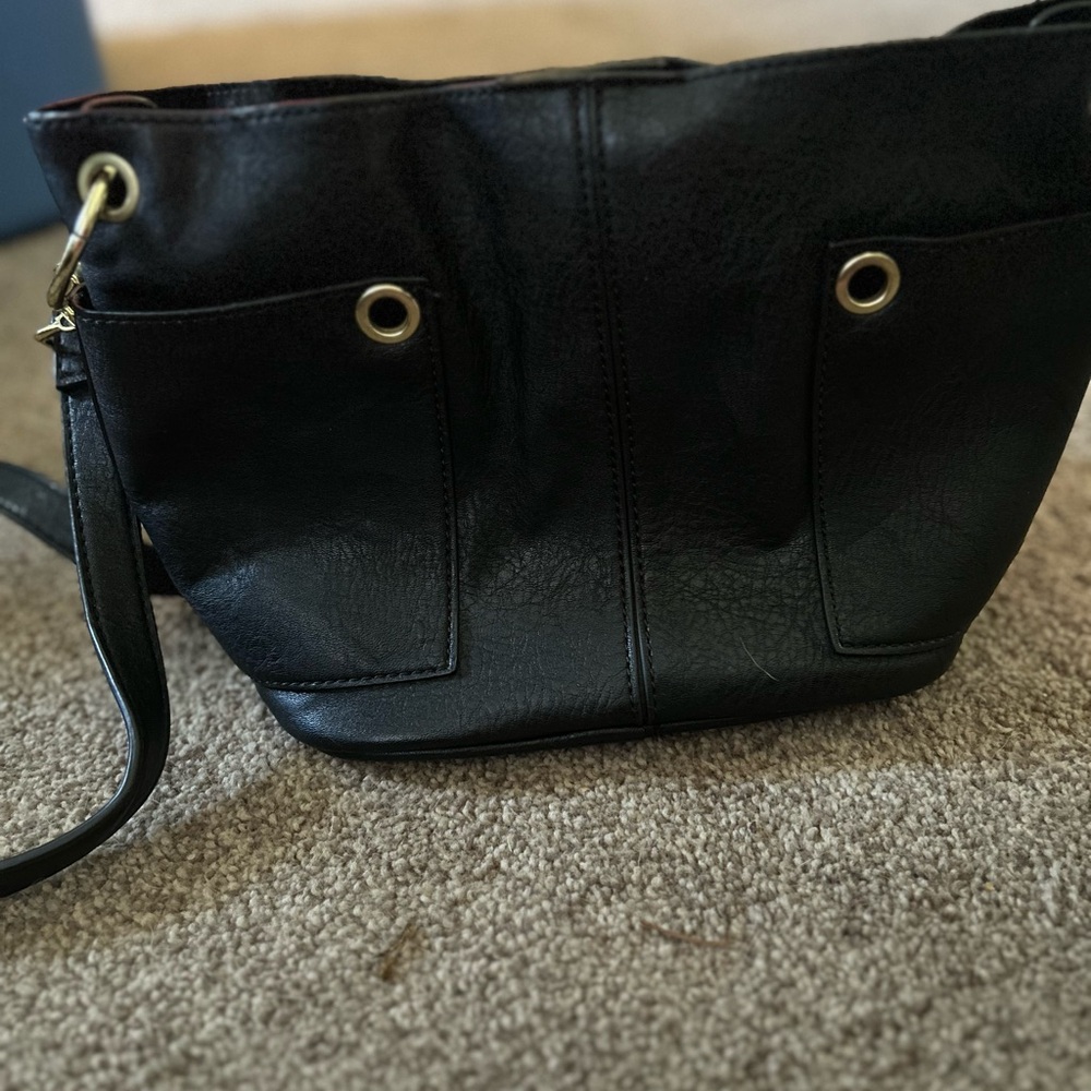 Elegant Black Leather Shoulder Bag Steve Madden